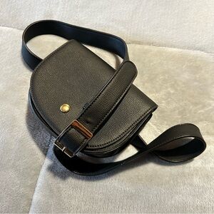 BE COOL Black Crossbody Bag with Gold Clasp